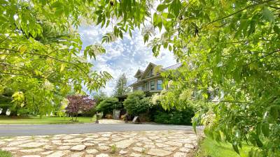 Lincoln Way Inn Bed and Breakfast  Franklin Grove IL